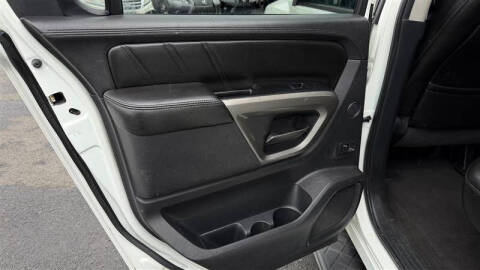 2015 Nissan Armada