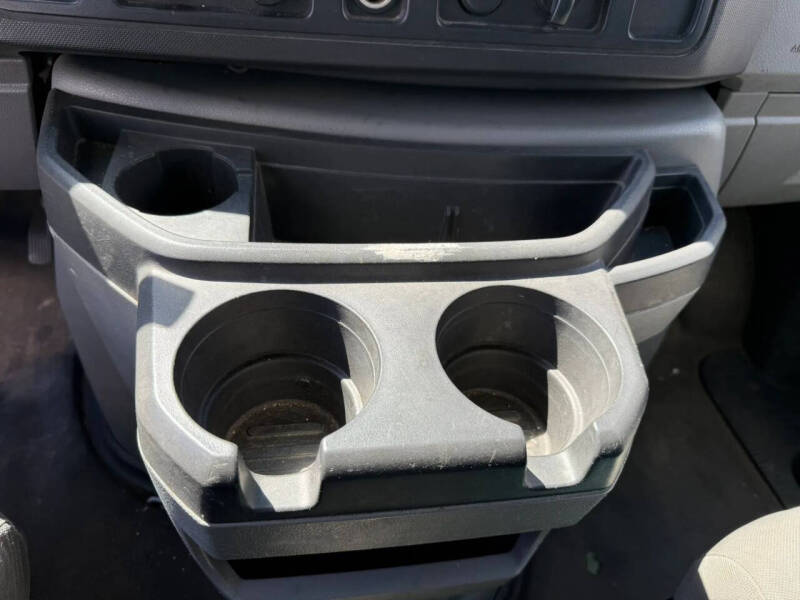 2012 Ford E-Series
