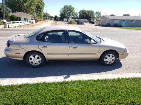 1999 Ford Taurus SE