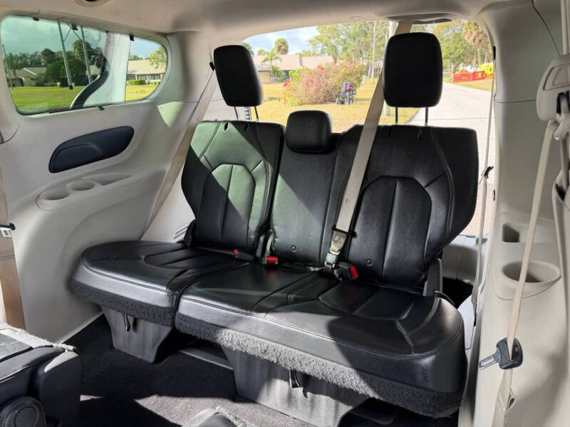 2018 Chrysler Pacifica Touring L