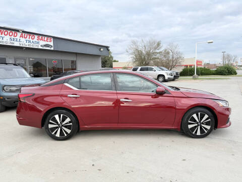 2022 Nissan Altima 2.5 SV