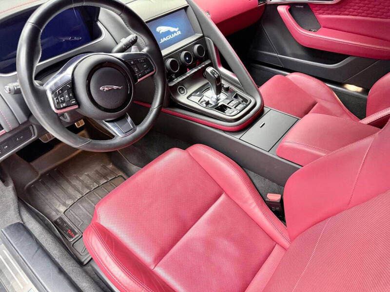 2021 Jaguar F-TYPE R-Dynamic