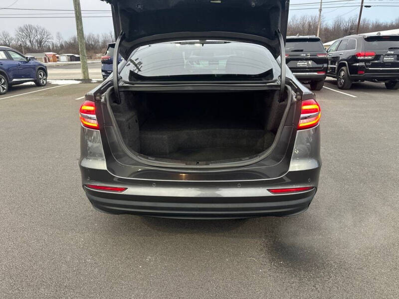 2019 Ford Fusion Hybrid SE