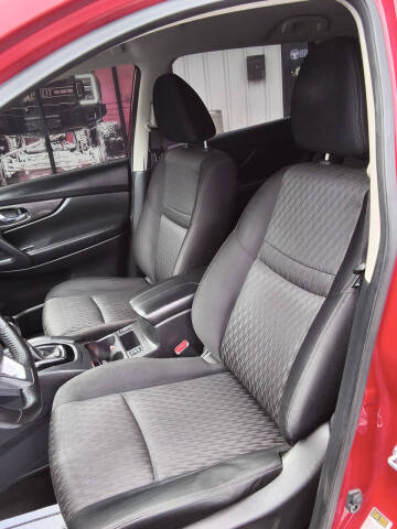 2017 Nissan Rogue SV