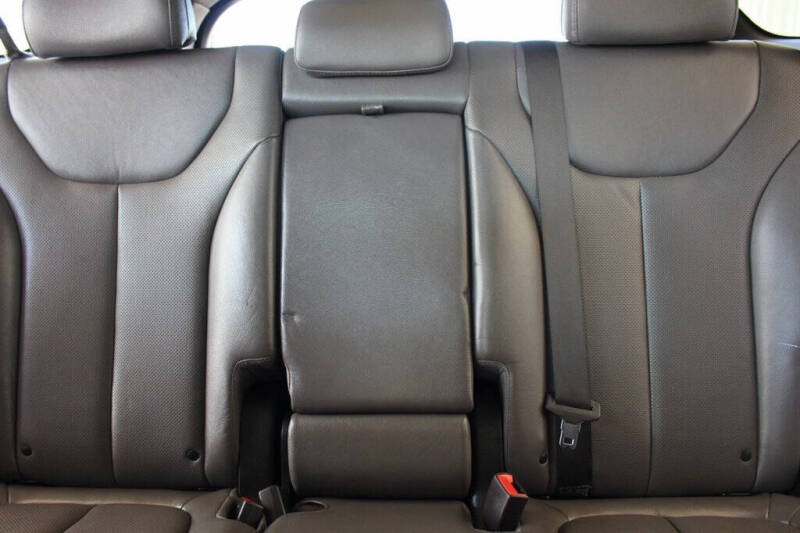 2019 Hyundai Santa Fe Ultimate 2.4L