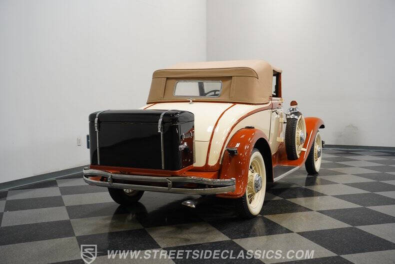 1932 Chrysler Cirrus