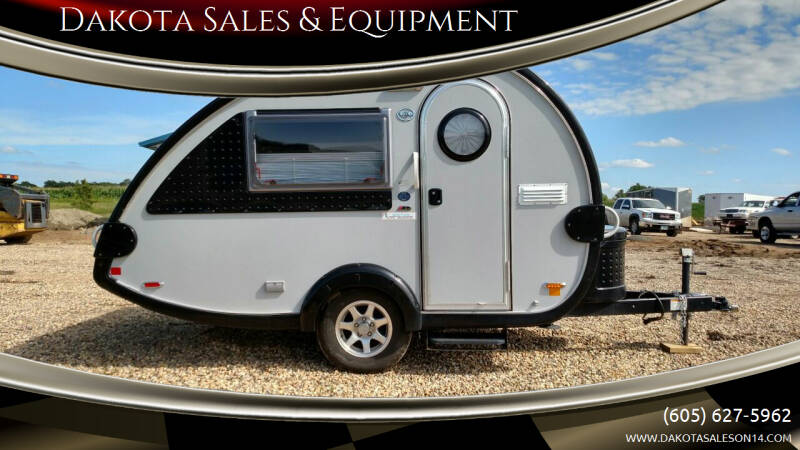 2016 nuCamp T@b 320S for sale at Dakota Sales & Equipment in Arlington SD