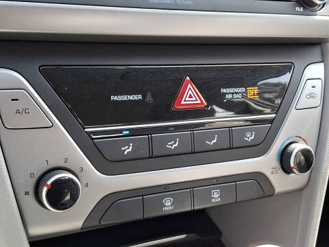 2018 Hyundai Elantra