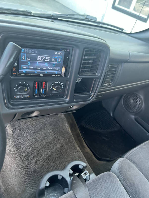 2005 GMC Sierra 1500 Work Truck