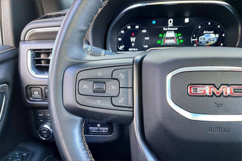 2023 GMC Yukon XL AT4