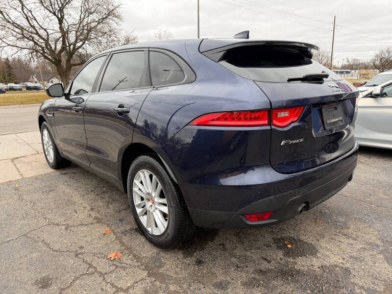2017 Jaguar F-PACE 35t Prestige