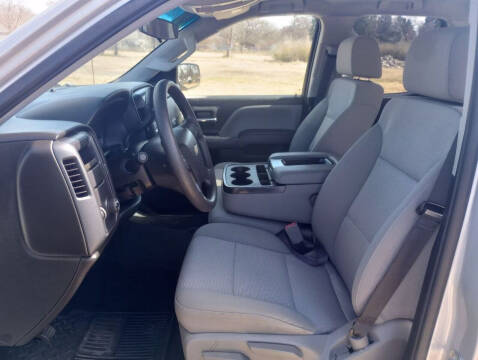 2017 Chevrolet Silverado 1500 Custom