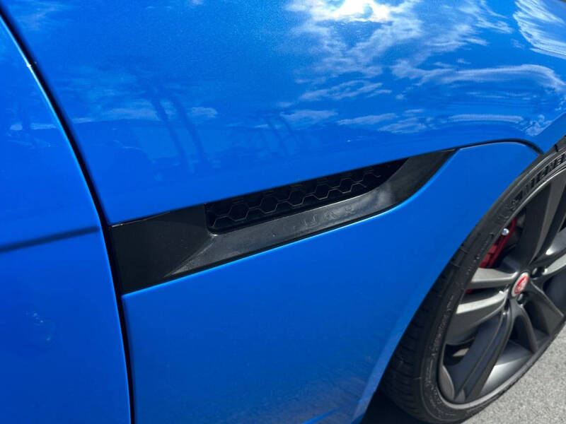 2017 Jaguar F-TYPE S British Design Edition