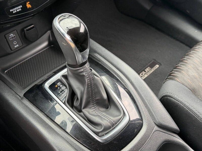 2017 Nissan Rogue