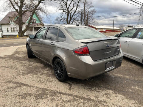2011 Ford Focus Sport SES