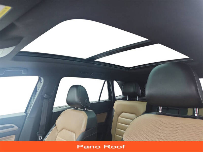 2020 Volkswagen Atlas Cross Sport V6 SEL Premium 4Motion