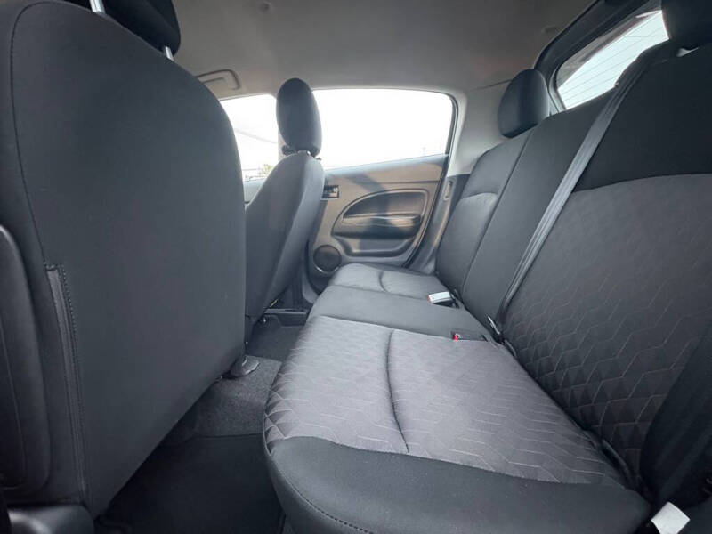 2021 Mitsubishi Mirage ES