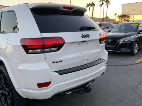 2017 Jeep Grand Cherokee Altitude