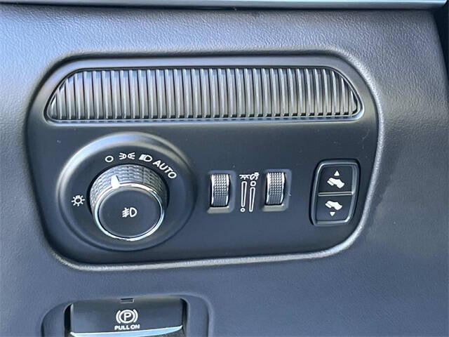 2024 Jeep Grand Wagoneer L Series III