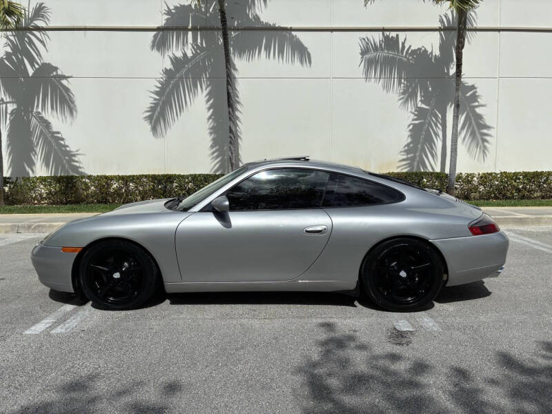 2000 Porsche 911 Carrera