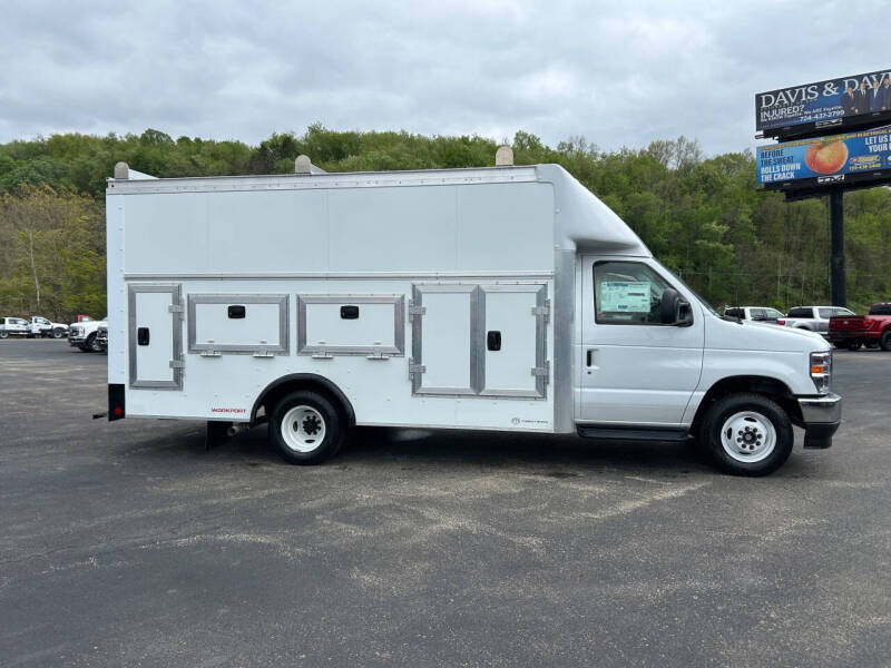 2027 Ford E-Series