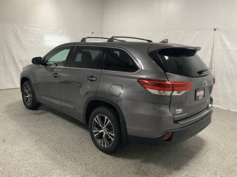 2018 Toyota Highlander LE