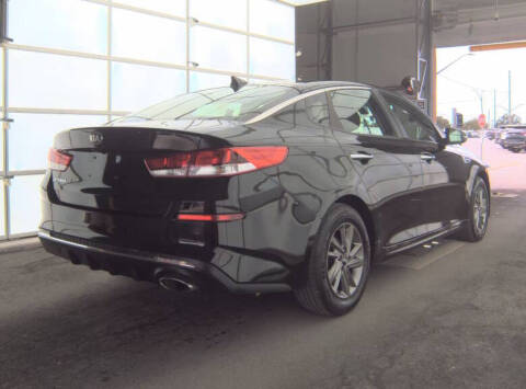 2019 Kia Optima LX
