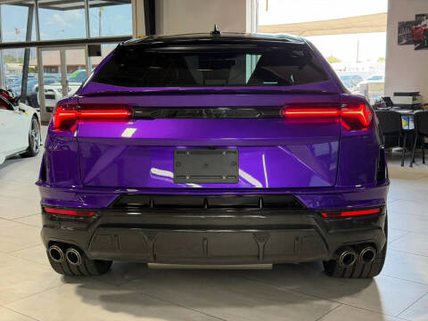 2024 Lamborghini Urus Performante