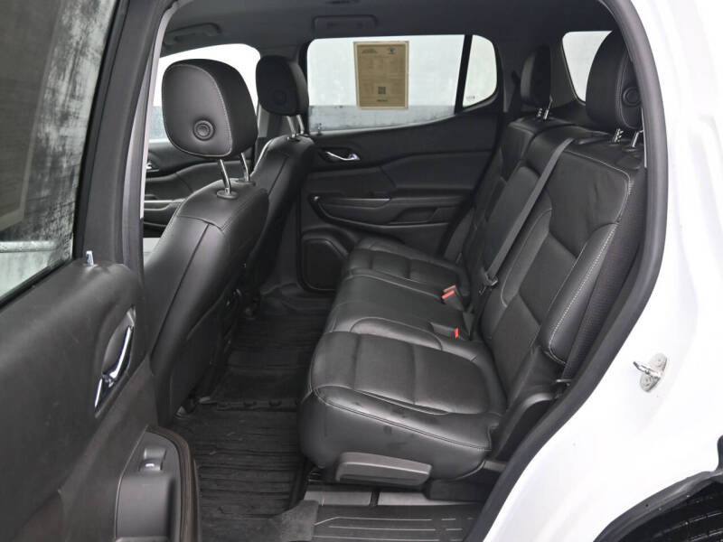 2017 GMC Acadia SLT-1