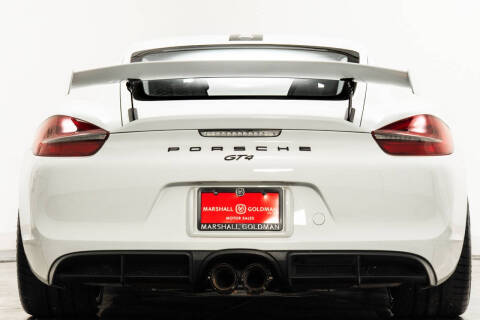 2016 Porsche Cayman GT4
