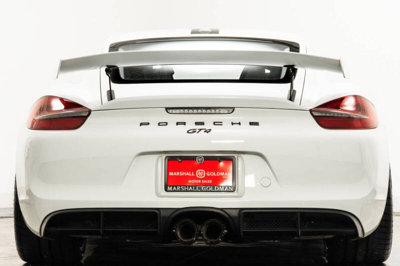 2016 Porsche Cayman GT4