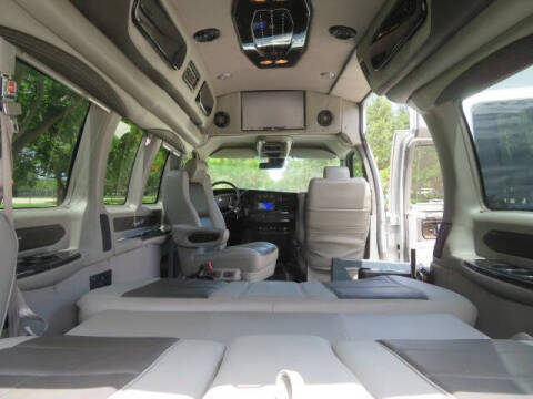 2019 GMC Savana 2500