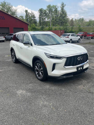 2022 Infiniti QX60 for sale at Route 102 Auto Sales  and Service - Route 102 Auto Sales and Service in Lee MA