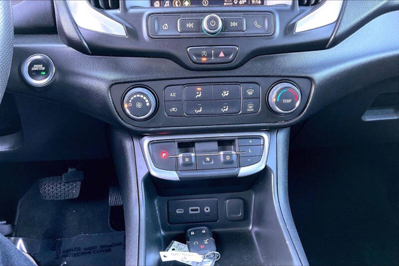 2023 GMC Terrain SLE