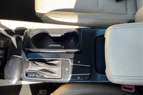 2018 Kia Cadenza Premium