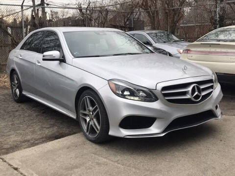 2016 Mercedes-Benz E-Class for sale at SOUTHFIELD QUALITY CARS in Detroit MI