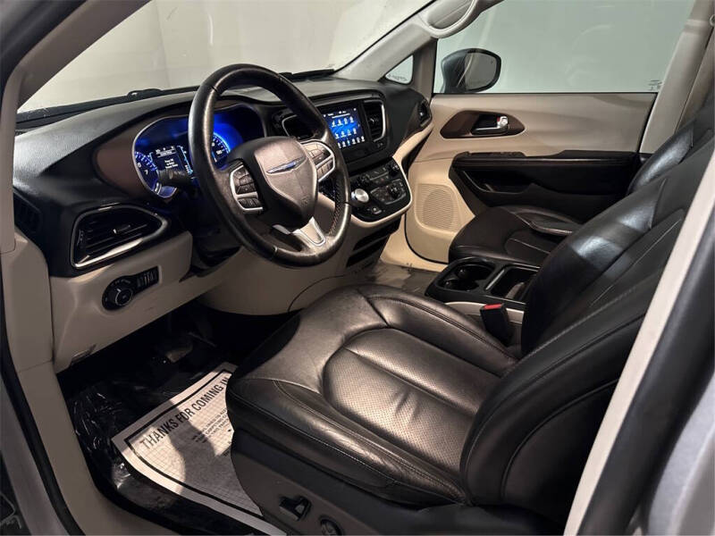 2019 Chrysler Pacifica Touring L