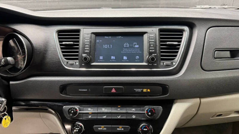 2019 Kia Sedona
