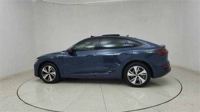 2024 Audi Q8 Sportback e-tron quattro Premium S line