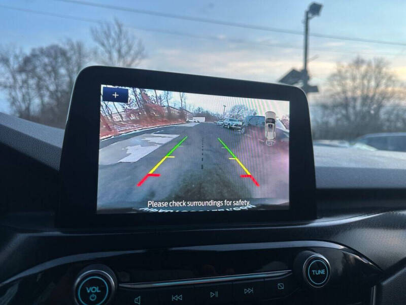 2022 Ford Escape SEL