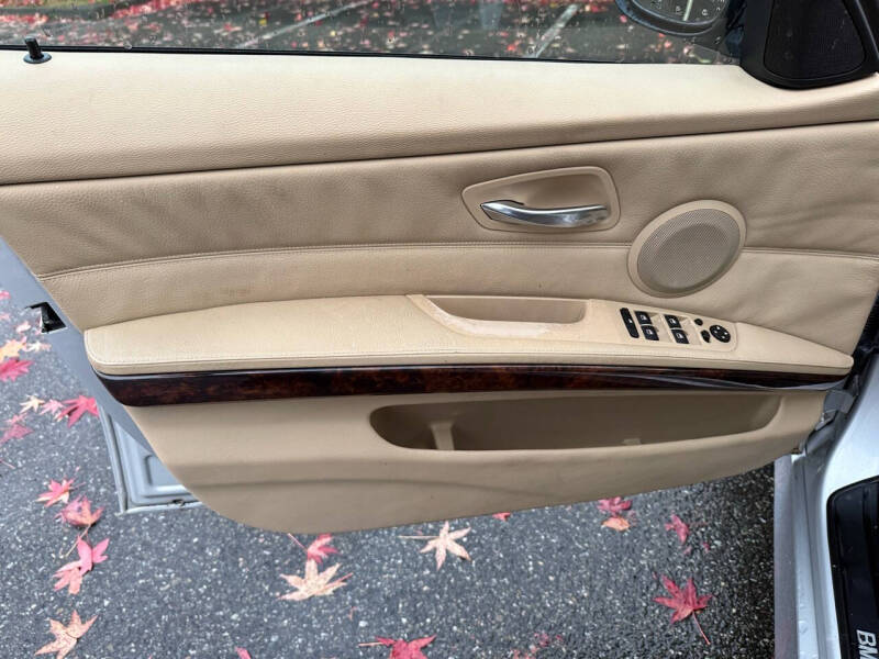 2006 BMW 3 Series 325xi