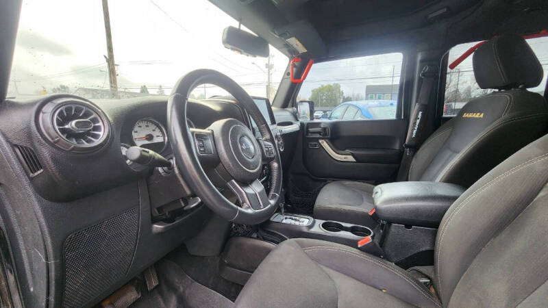 2016 Jeep Wrangler Unlimited Sahara