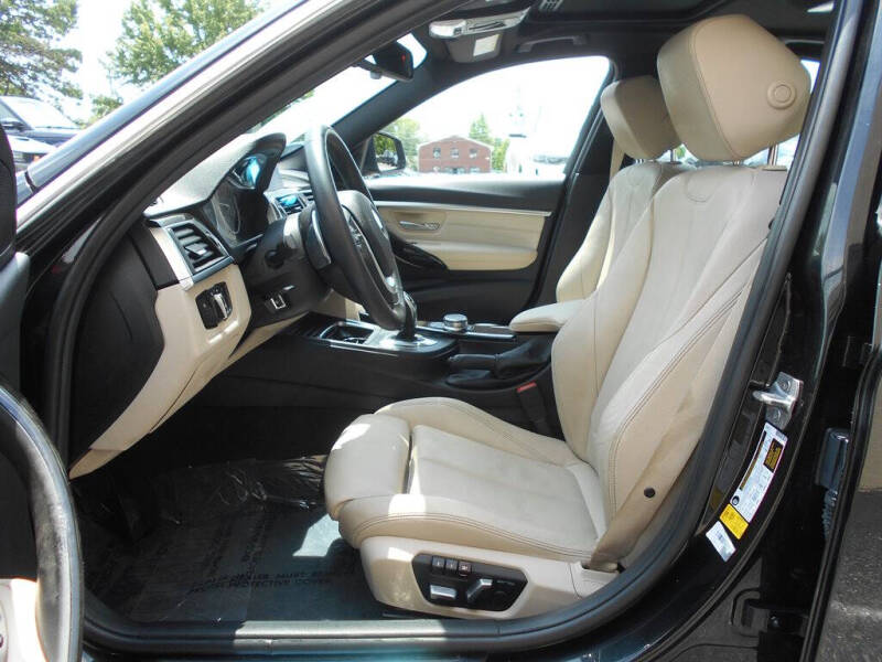 2018 BMW 3 Series 330i