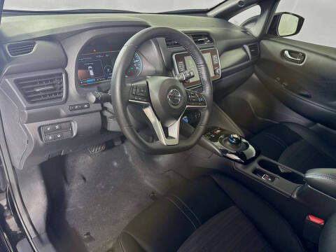 2022 Nissan LEAF SV PLUS