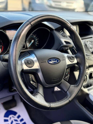 2012 Ford Focus SE