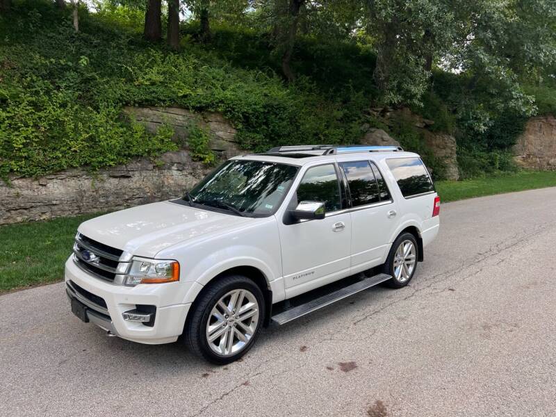 2015 Ford Expedition for sale at Bogie's Motors in Saint Louis MO