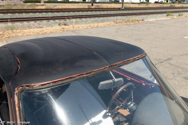 1966 Chevrolet Corvette 31