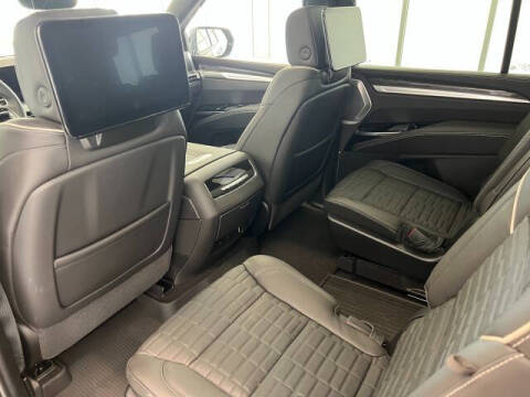 2025 Cadillac Escalade-V
