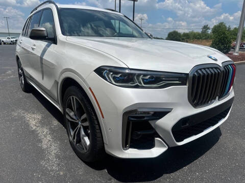 2021 BMW X7 M50i