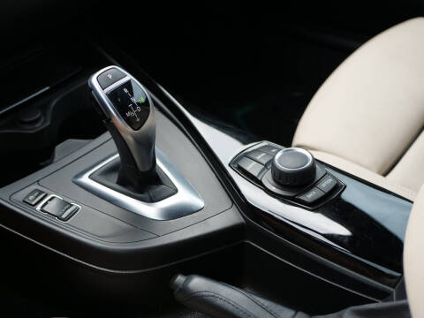 2017 BMW 2 Series 230i